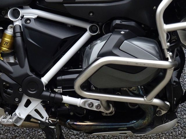 bmw - r-1250-gs-adventure