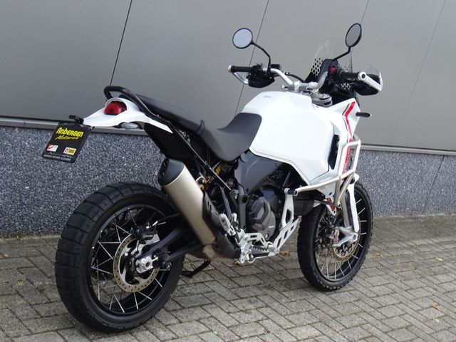 ducati - desertx