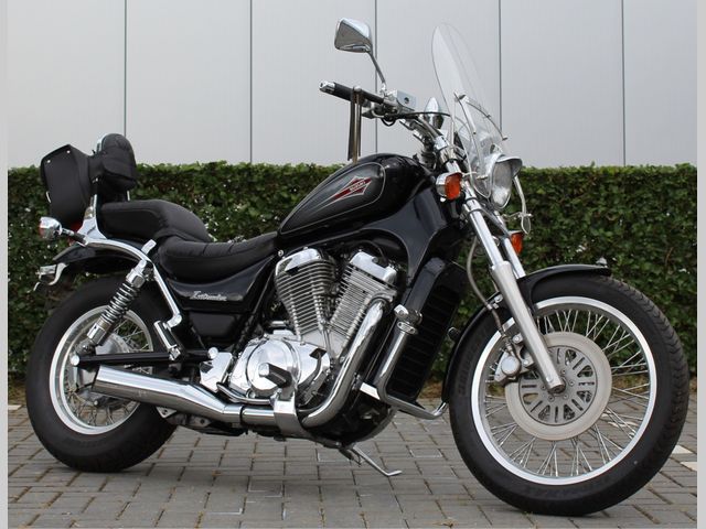 suzuki - vs-400-intruder