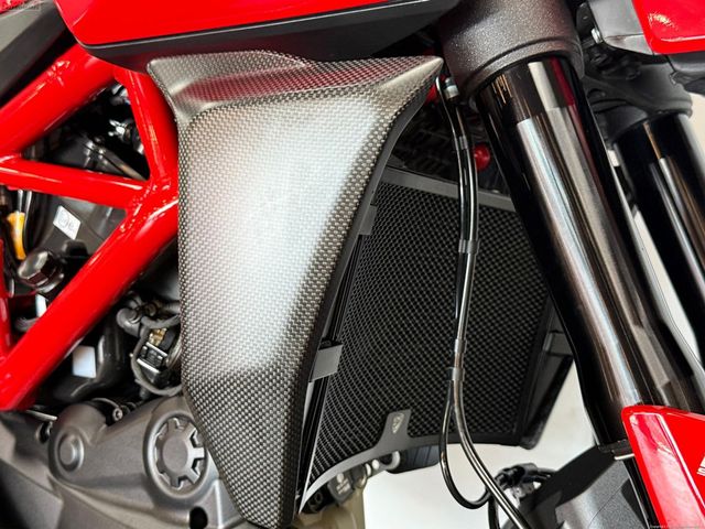 ducati - hypermotard-950