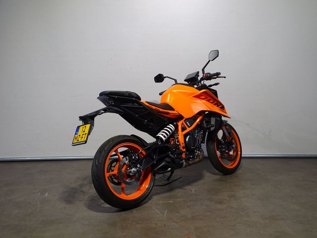 ktm - 390-duke-abs