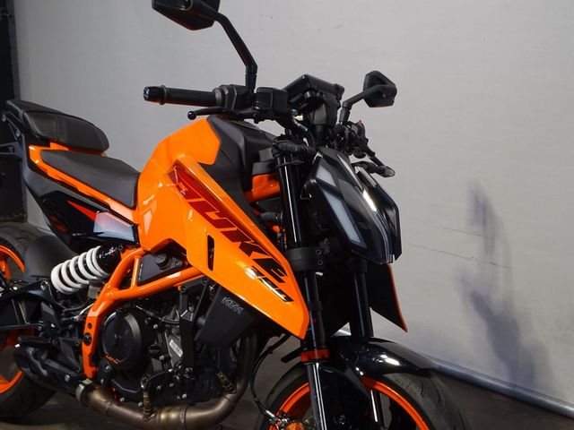 ktm - 390-duke-abs