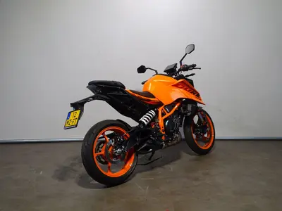 KTM 390 DUKE ABS – foto 3