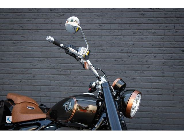 bmw - r-18