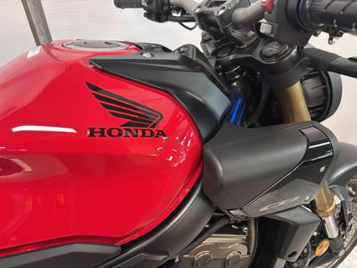 HONDA CB 650 R – foto 4