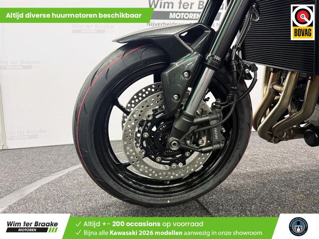 kawasaki - z900