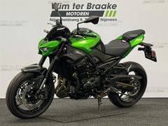KAWASAKI Z900