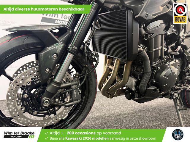 kawasaki - z900