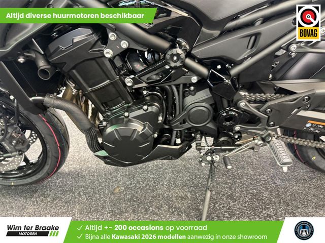 kawasaki - z900