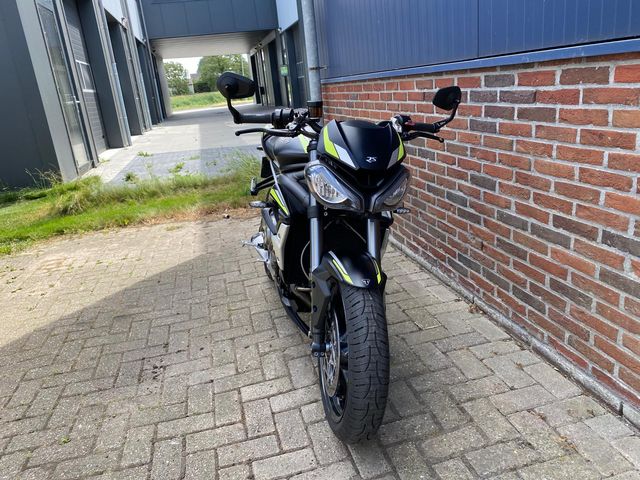 triumph - street-triple-765-rs