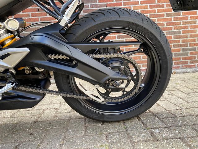 triumph - street-triple-765-rs