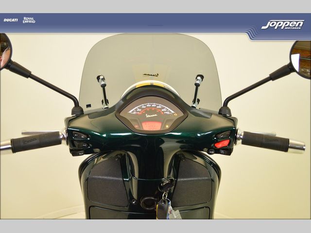 vespa - gts-300