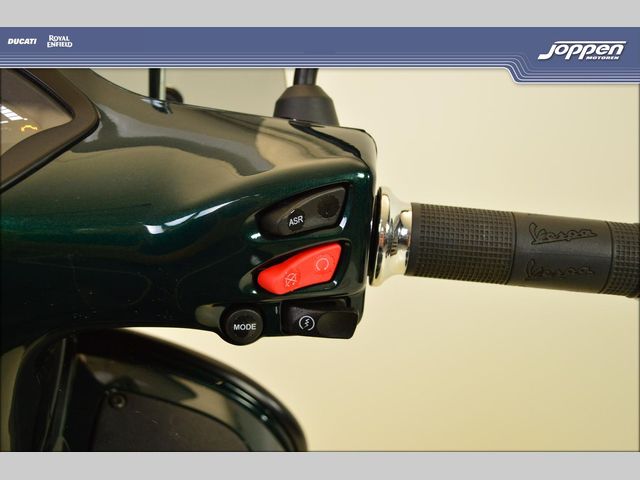 vespa - gts-300