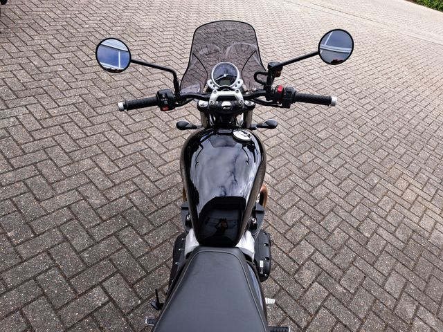 triumph - street-twin