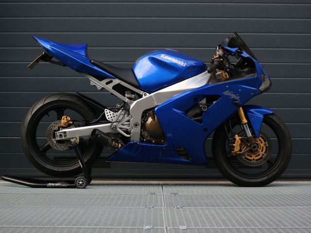 kawasaki - ninja-zx-6r