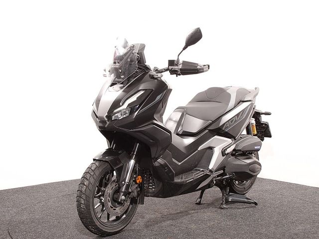 honda - adv-350
