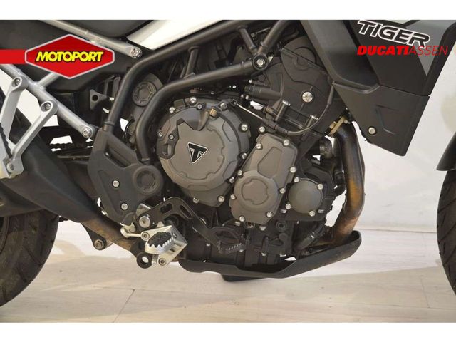 triumph - tiger-900-gt