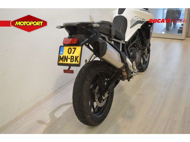 triumph - tiger-900-gt