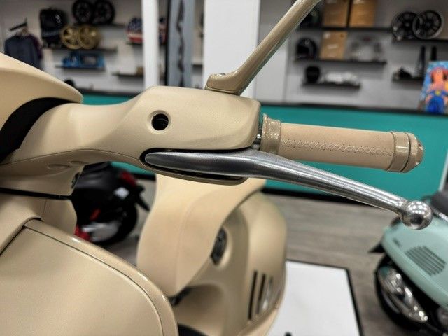 vespa - 946-dragon-125