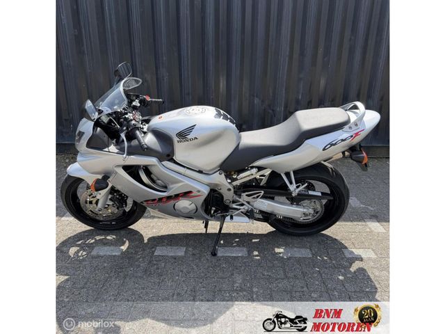 honda - cbr-600-f