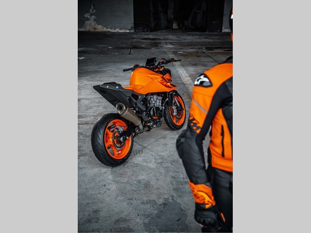 ktm - 990-duke
