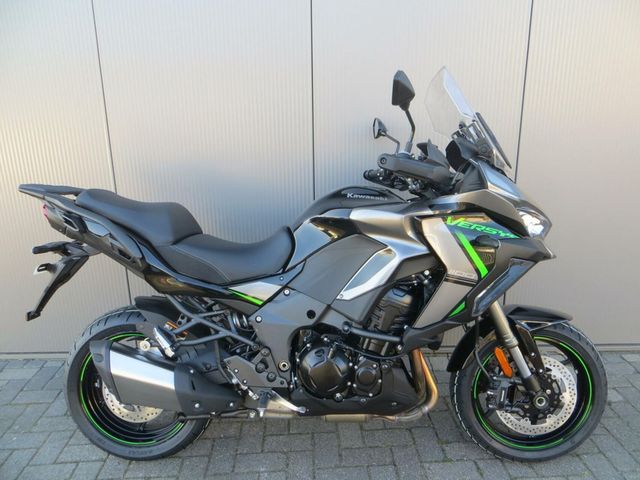 kawasaki - versys-1100-se