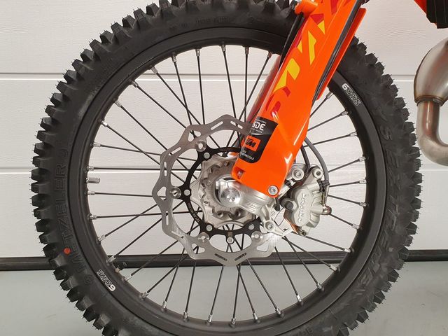 ktm - 300-exc-tpi-six-days