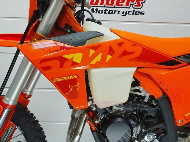ktm - 300-exc-tpi-six-days