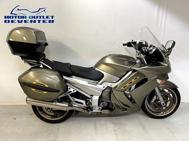 yamaha - fjr-1300