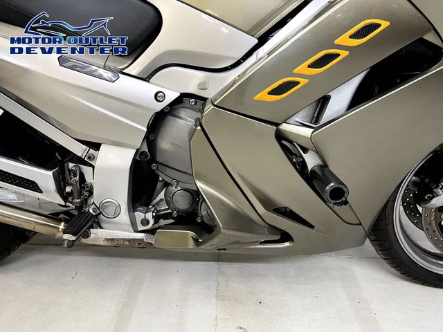 yamaha - fjr-1300