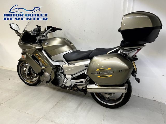 yamaha - fjr-1300