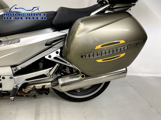 yamaha - fjr-1300