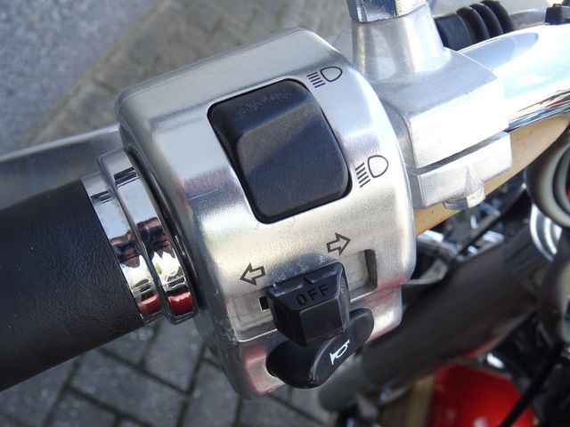 yamaha - xvs-650-a-dragstar-classic