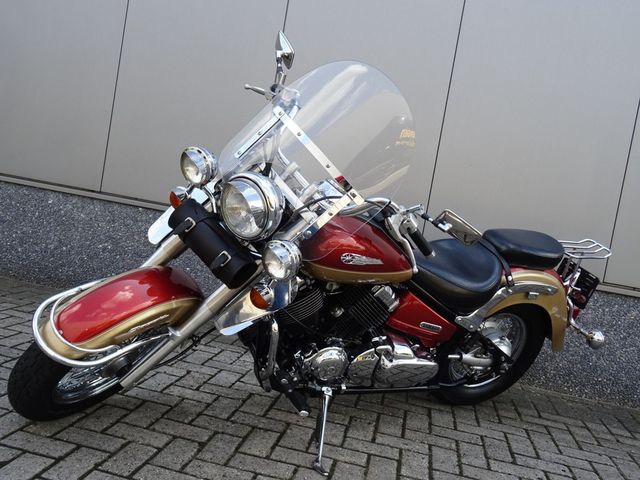 yamaha - xvs-650-a-dragstar-classic