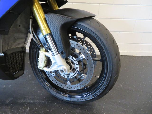 aprilia - tuono-v4-r-aprc