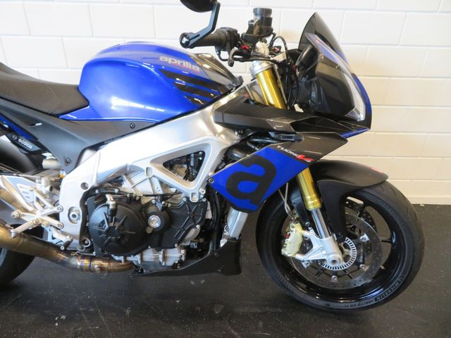 aprilia - tuono-v4-r-aprc