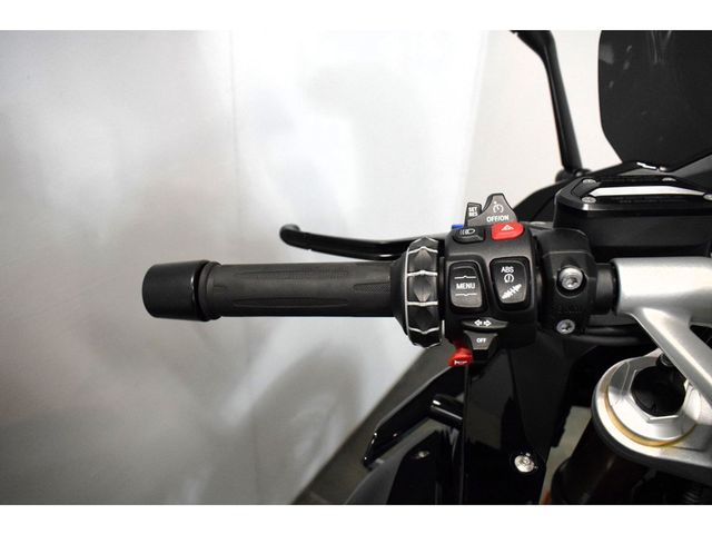 bmw - r-1250-rs