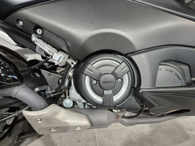yamaha - tmax-560