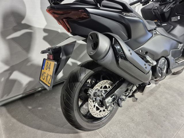 yamaha - tmax-560