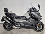 YAMAHA TMAX 560