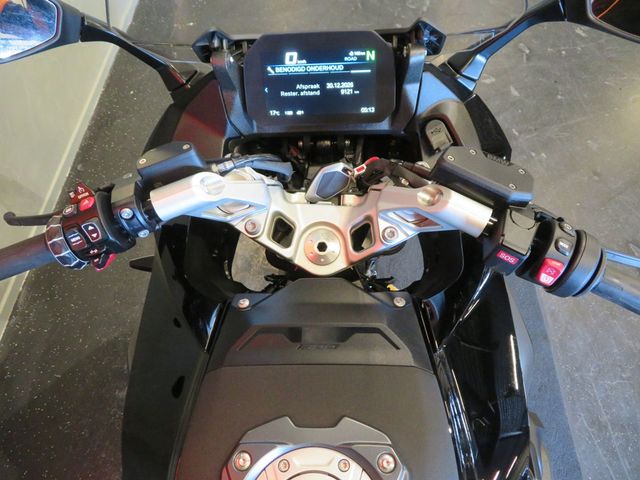 bmw - r-1300-rs