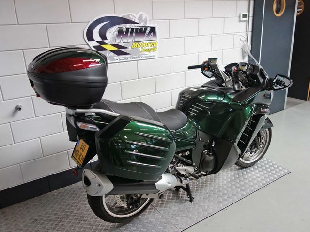kawasaki - gtr-1400