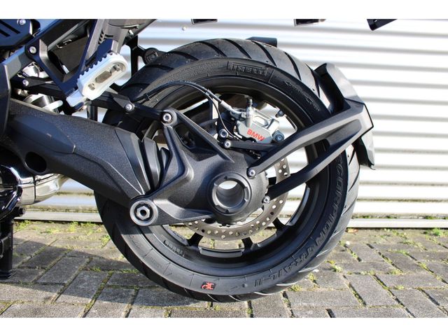 bmw - r-1300-gs-adventure