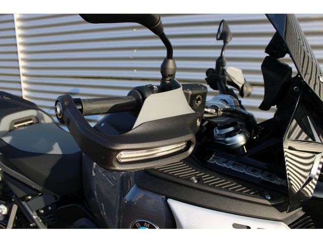 bmw - r-1300-gs-adventure