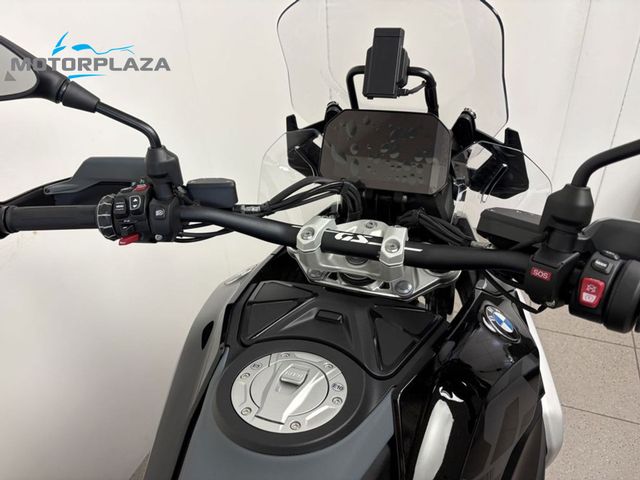 bmw - r-1300-gs