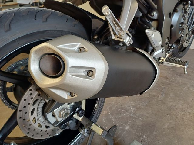 yamaha - fz-1