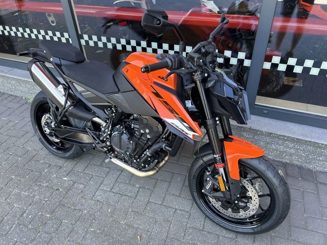 ktm - 790-duke