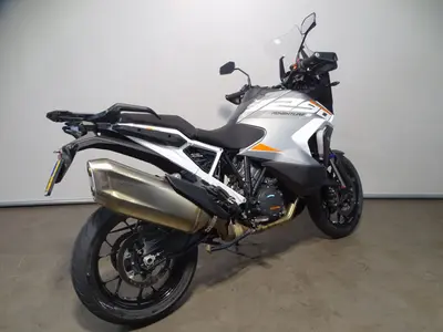 KTM 1290 SUPER ADVENTURE S – foto 3