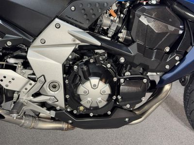 KAWASAKI Z1000 – foto 2