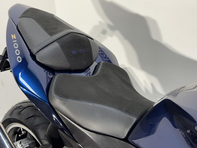 kawasaki - z1000